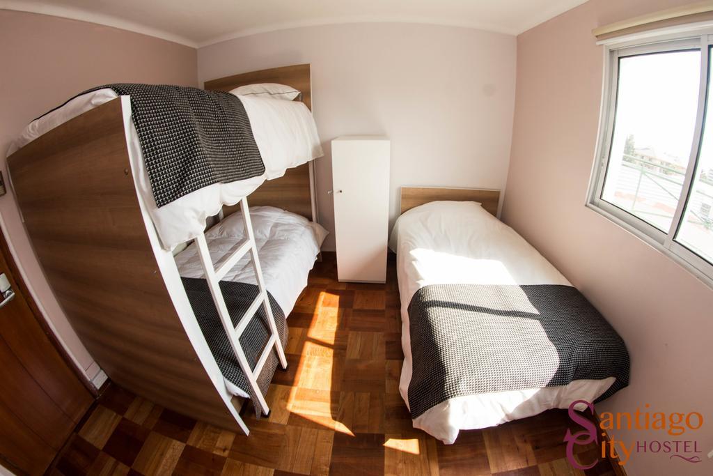 Santiago City Hostel Rum bild
